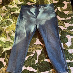 NYDJ LiftxTuck 22W Alina Pull on Ankle jeans, light wash - worn once!